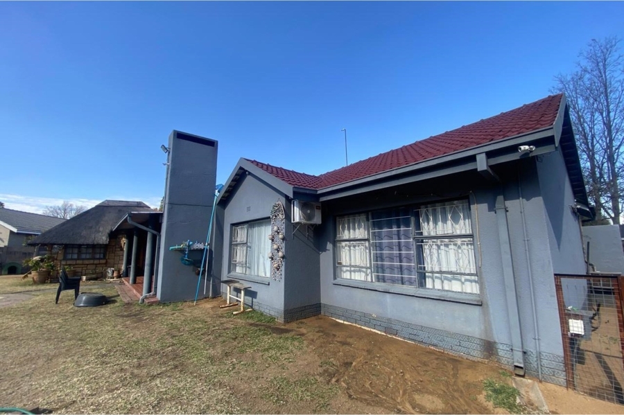 5 Bedroom Property for Sale in Sasolburg Free State